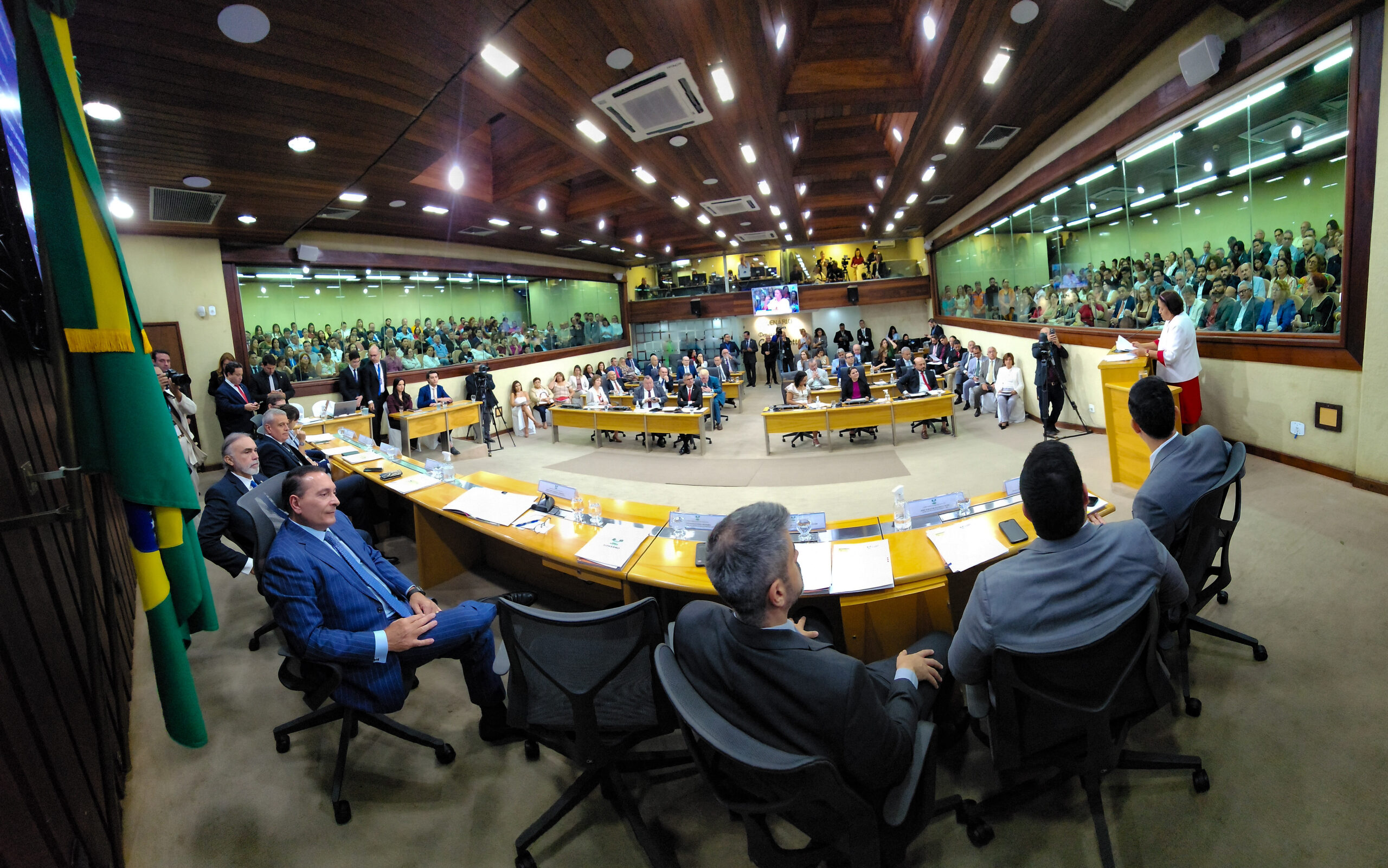 Deputados votarão projeto de lei para regulamentar eleição de “governador tampão”