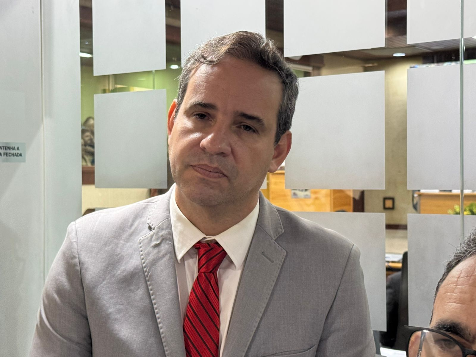 Cadu Xavier admite que apoio de Marianna Almeida a Allyson Bezerra surpreendeu o PT