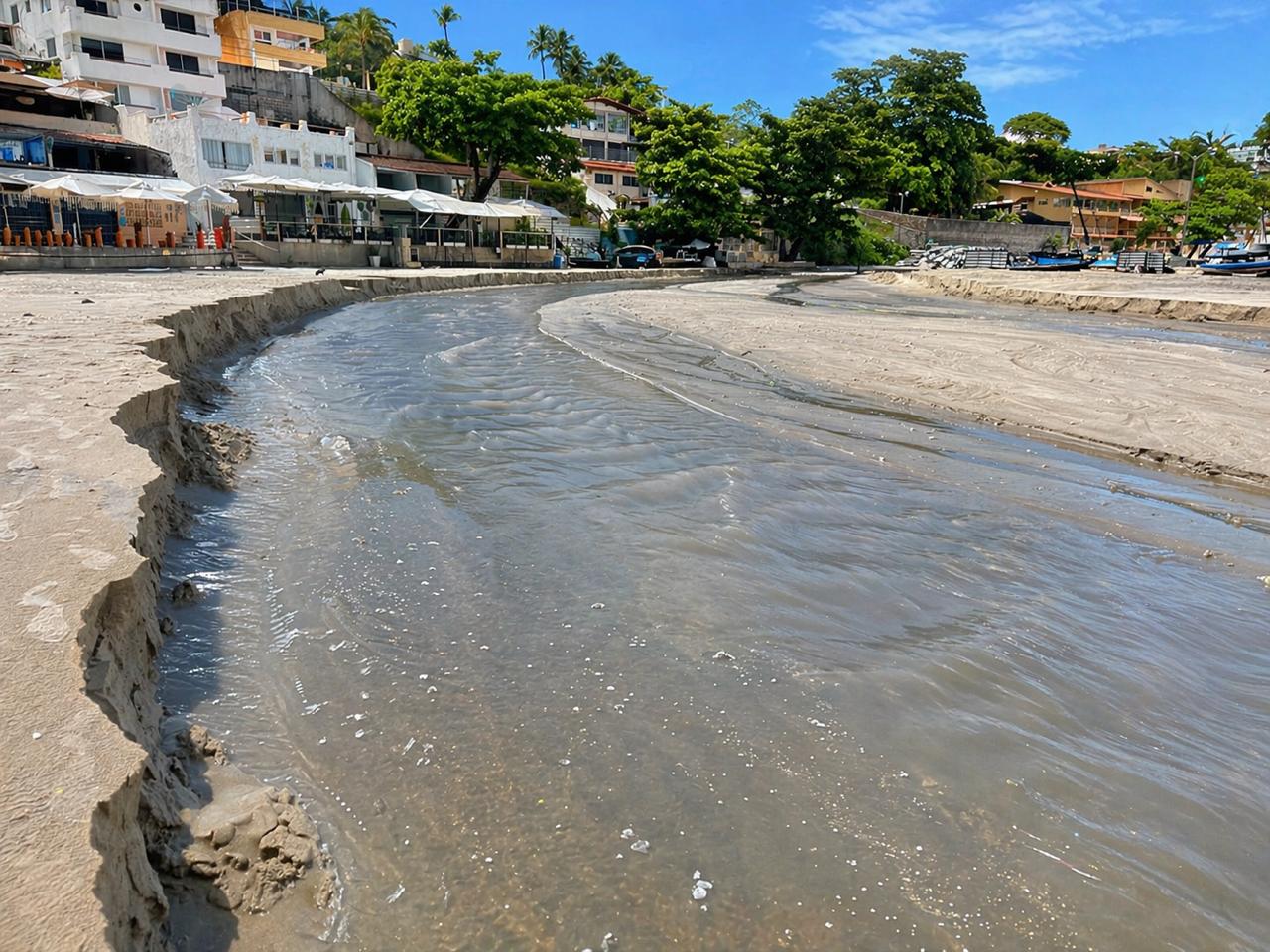 Engenheiro alerta para risco de acidente em Ponta Negra semelhante ao de Mãe Luíza