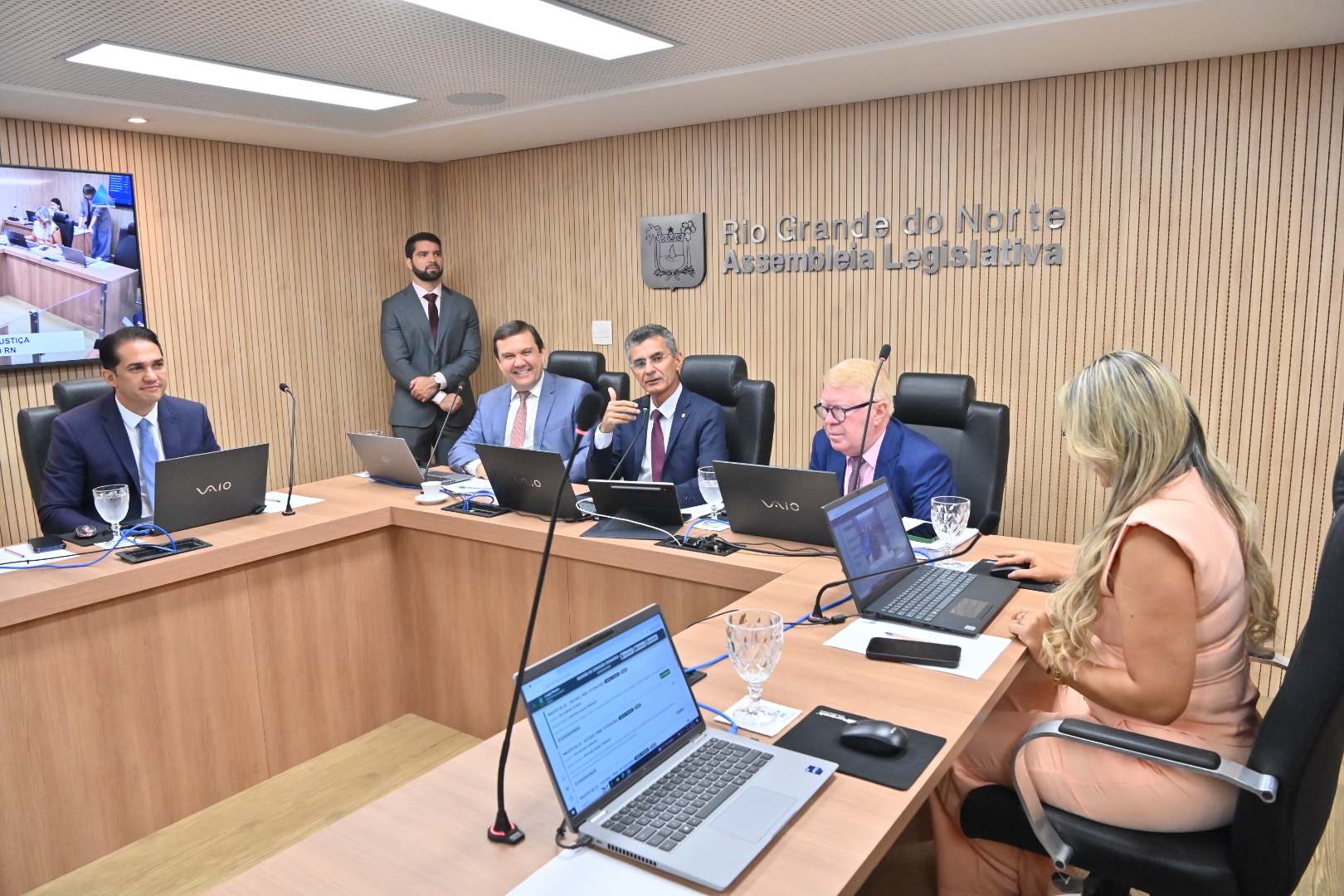 Projeto que endurece regras para emendas parlamentares avança no RN