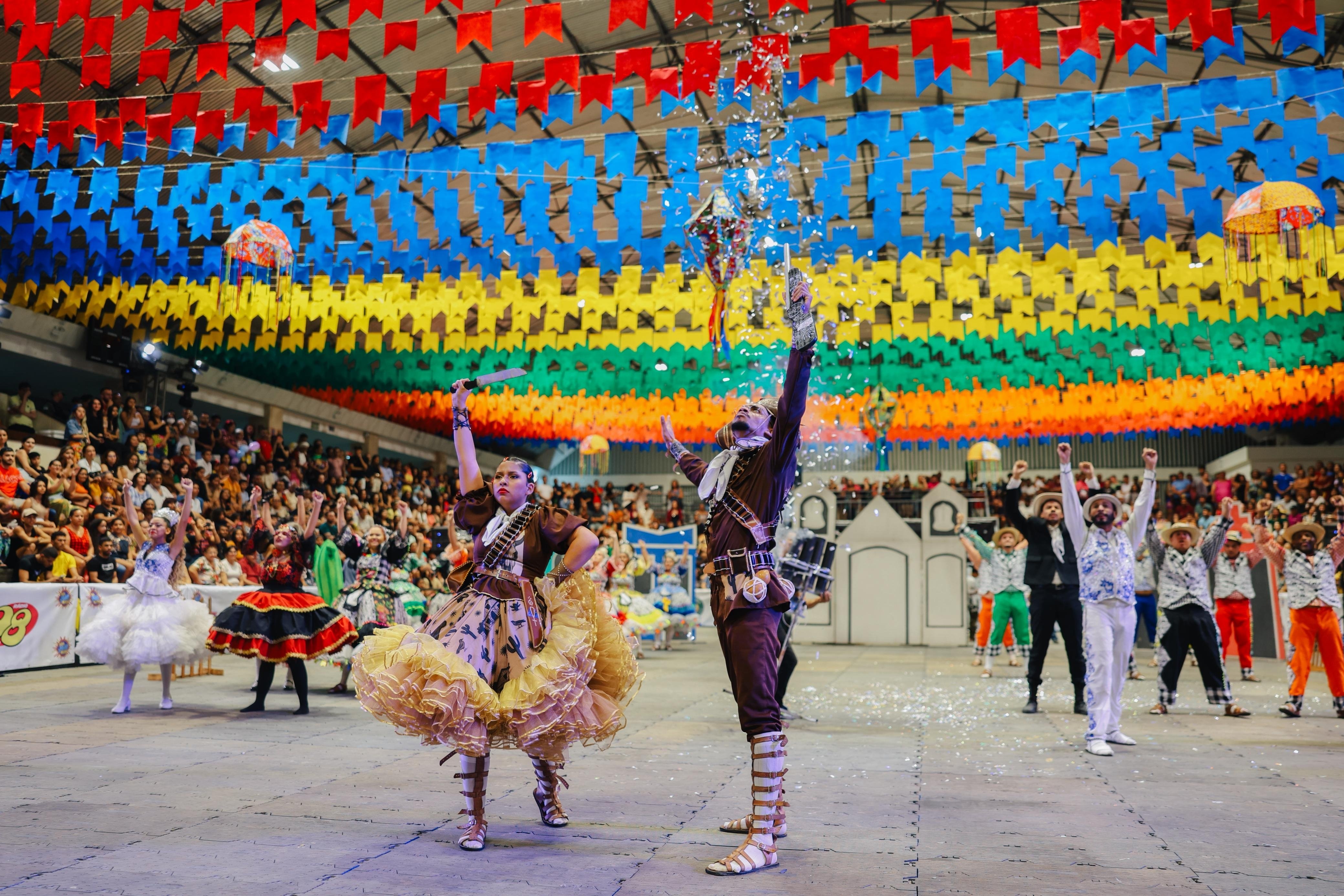 Após mais de R$ 15 milhões em shows, Natal adia Festival de Quadrilhas