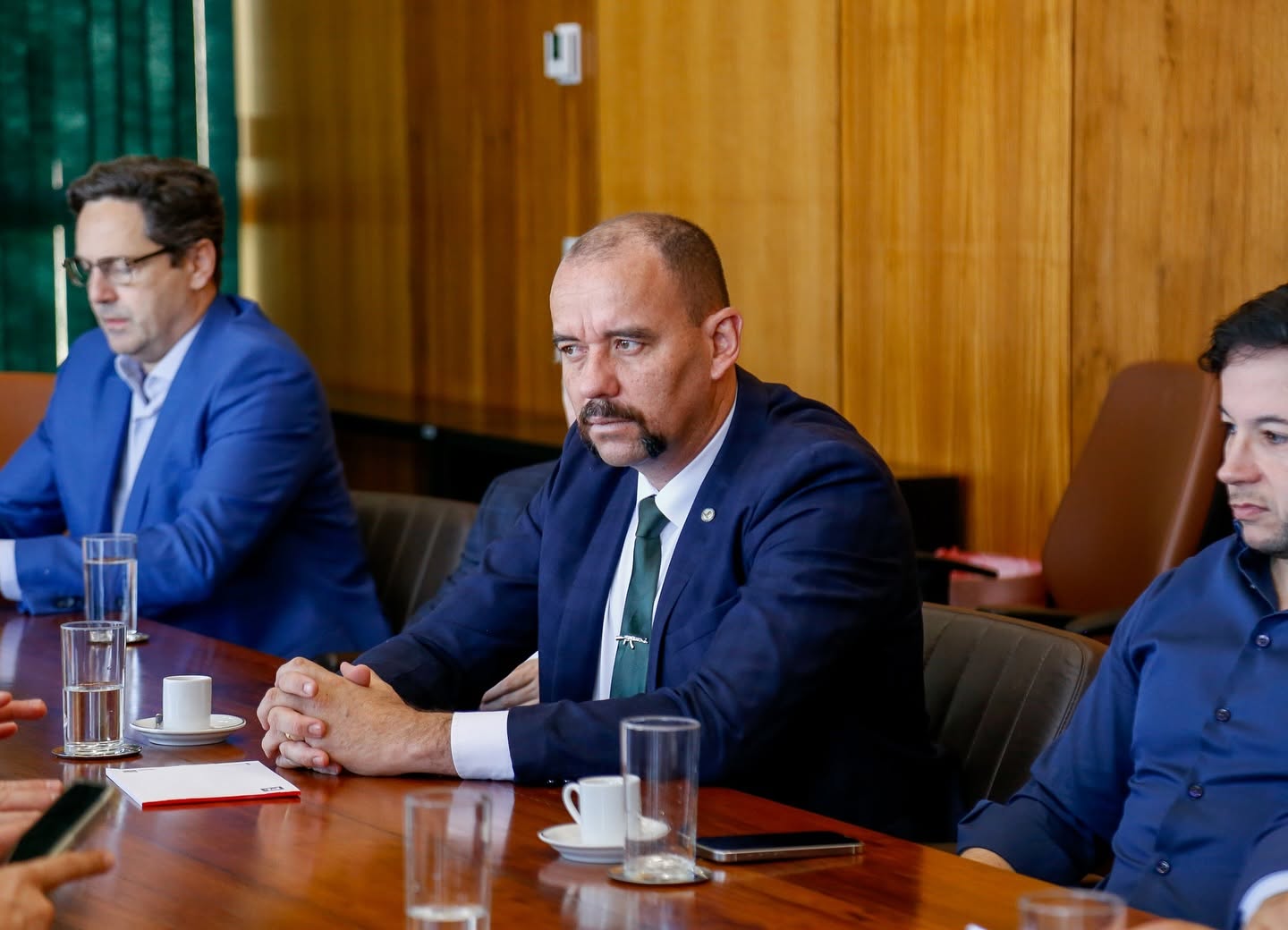 Emenda apoiada por Gonçalves pode descriminalizar racismo se for “opinião”