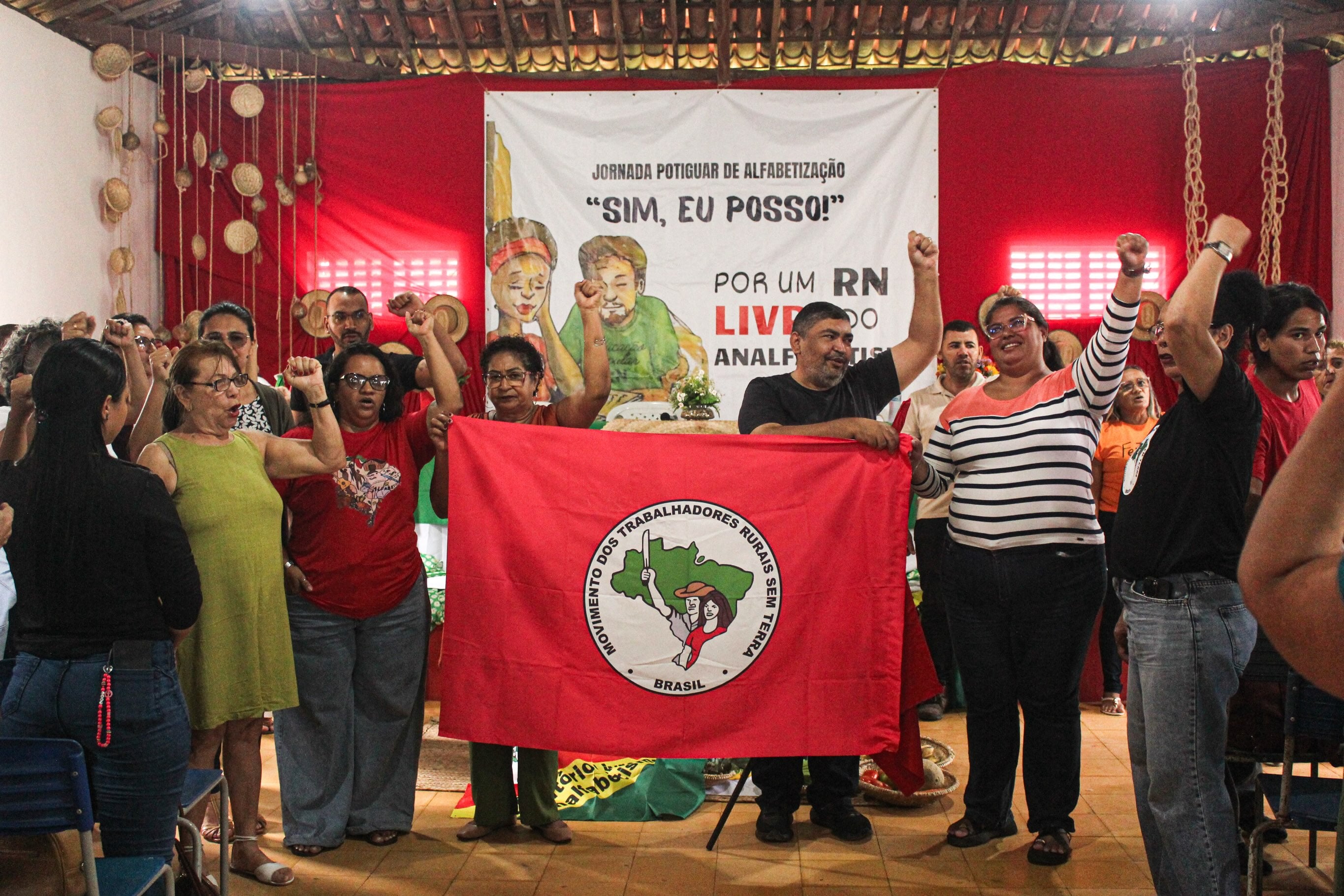 MST promove formação de educadores para alfabetização no RN