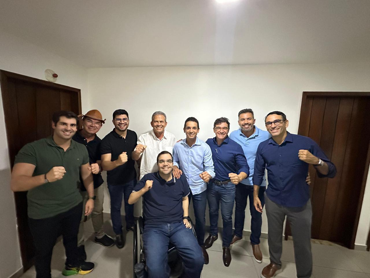 Vereadores rejeitam Carlos Eduardo na coordenação de Allyson em Natal